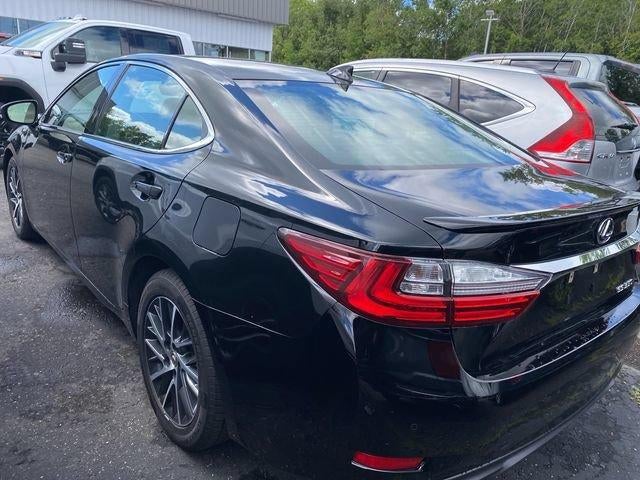 2017 Lexus ES 