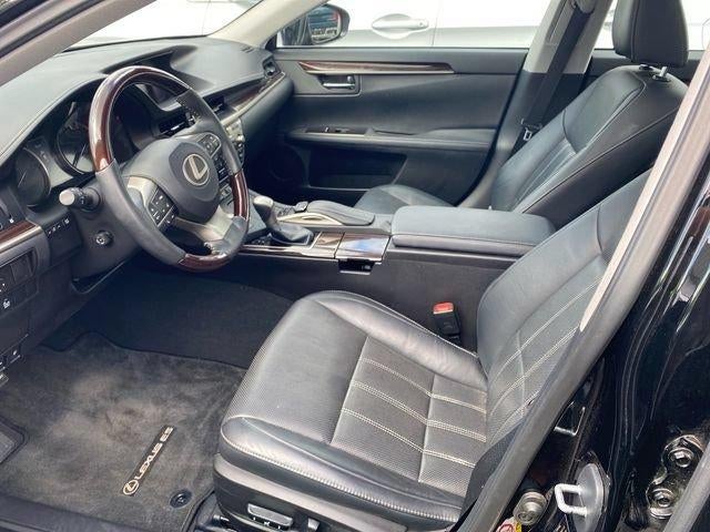 2017 Lexus ES 