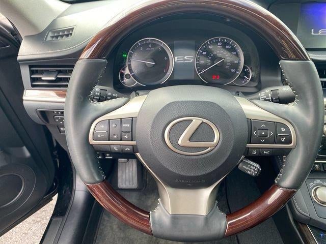 2017 Lexus ES 