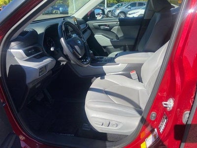 2020 Toyota Highlander XLE