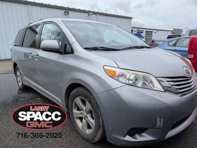 2016 Toyota Sienna LE AAS