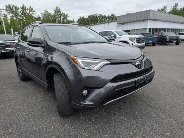 2018 Toyota RAV4 SE