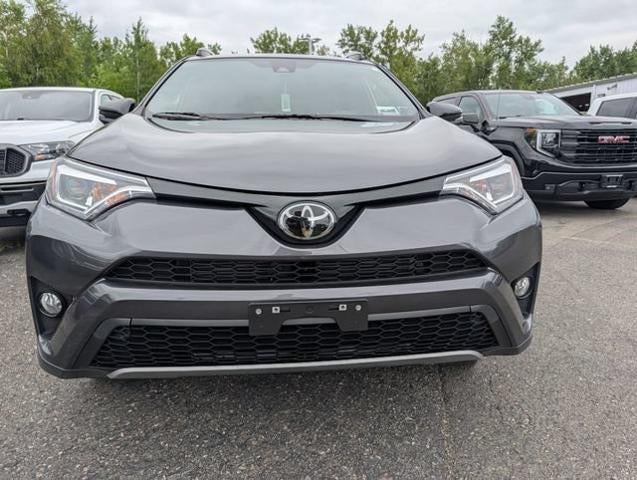 2018 Toyota RAV4 SE