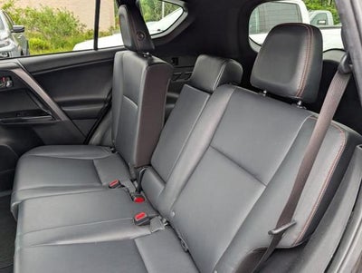 2018 Toyota RAV4 SE