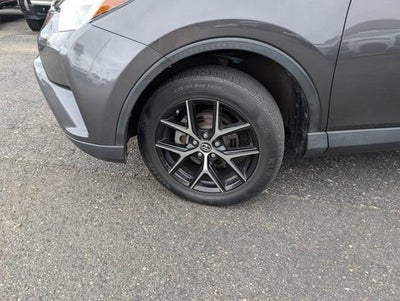 2018 Toyota RAV4 SE