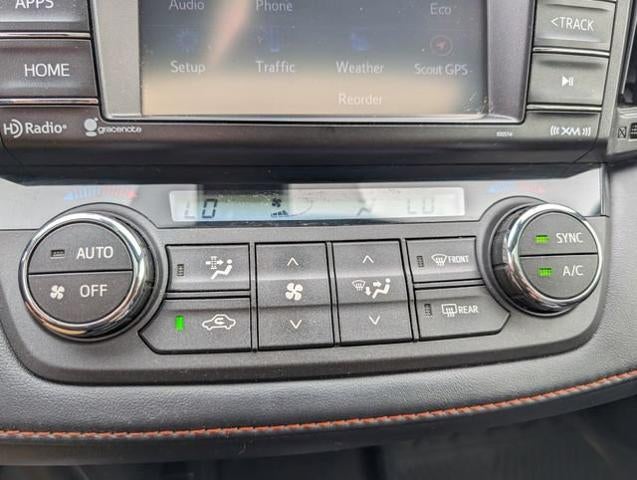 2018 Toyota RAV4 SE
