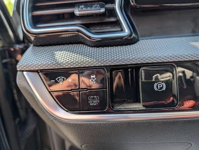 2025 Kia Sportage Hybrid LX